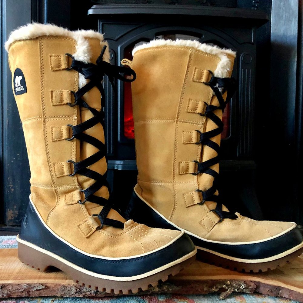Sorel Women's Tivoli High II Winter Boot size 7.5
